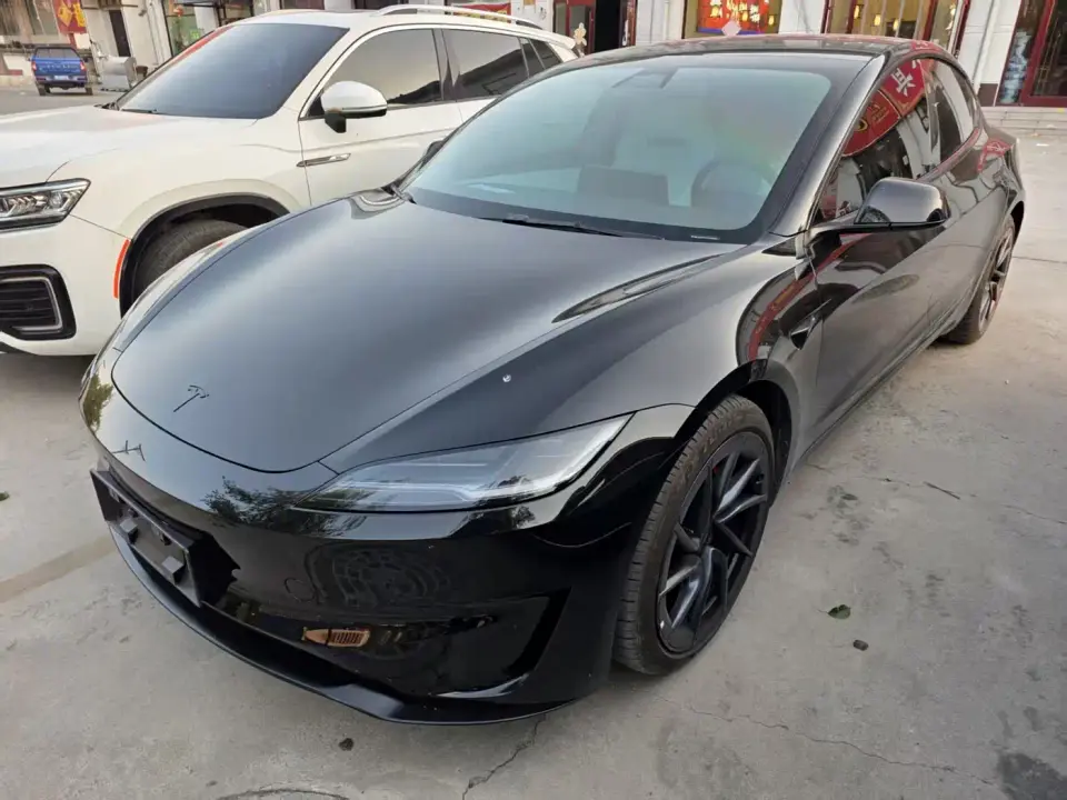 Tesla Model 3 High-Performance All-Wheel Drive Edition 2026