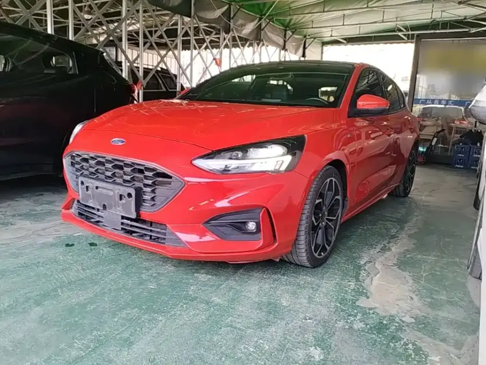 Ford Focus Hatchback EcoBoost 180 Automatic ST Line 2020