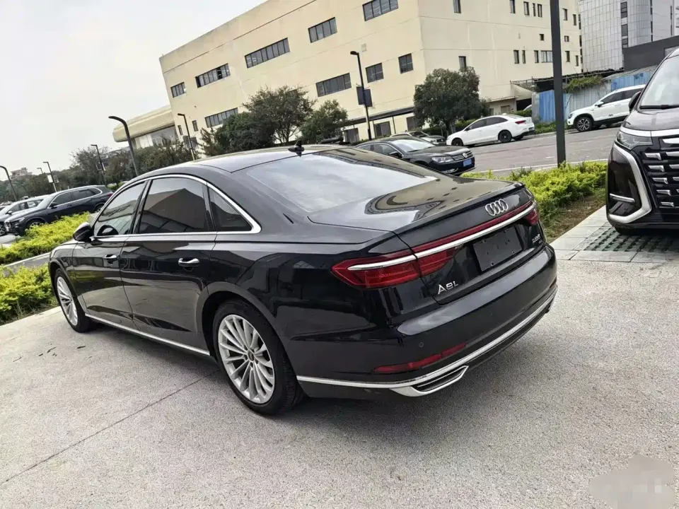 Audi A8 A8L 50 TFSI quattro Comfort 2021