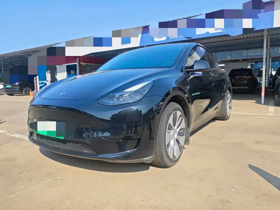 Tesla Model Y Facelift Rear-Wheel Drive Version 2023