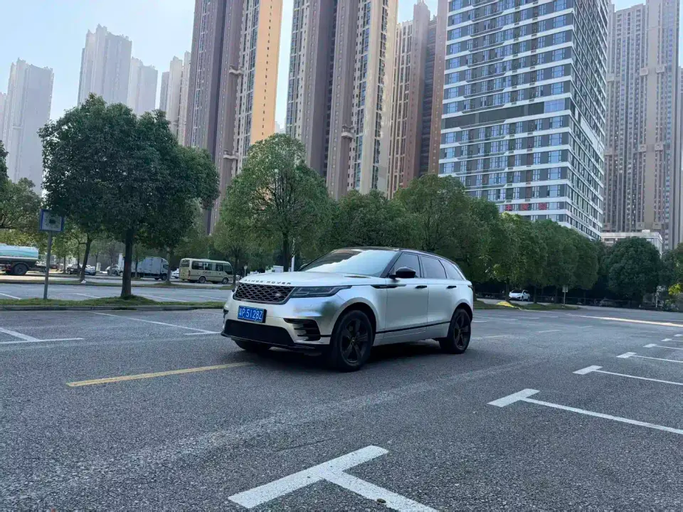 Land Rover Range Rover Velar 250PS R-DYNAMIC S 2019
