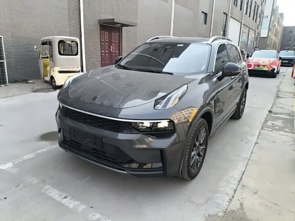 Lynk & Co 01 2.0TD 2WD Global Pro 2025