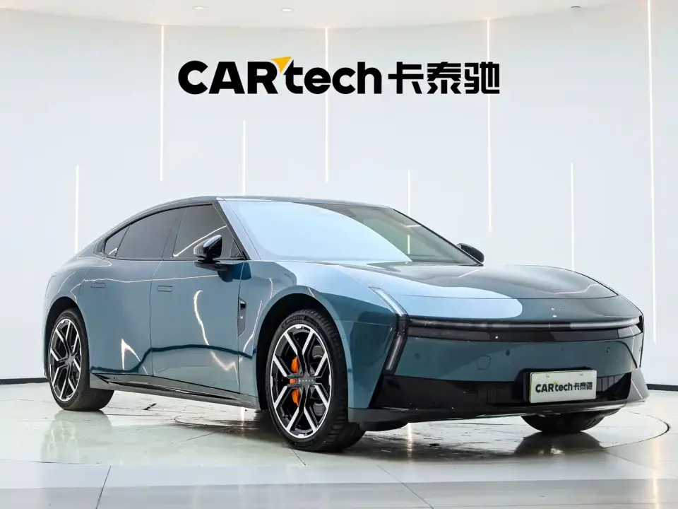 XPeng P7 820km Extended Range Edition 2025