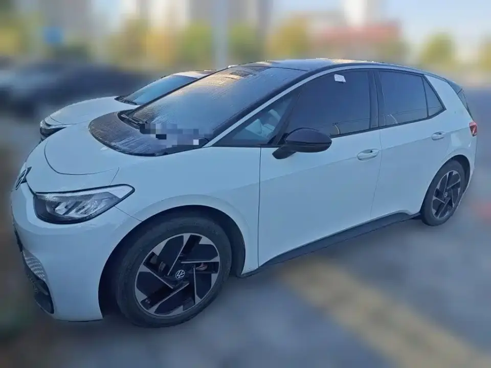 Volkswagen ID.3 Smart Outstanding Edition 2024