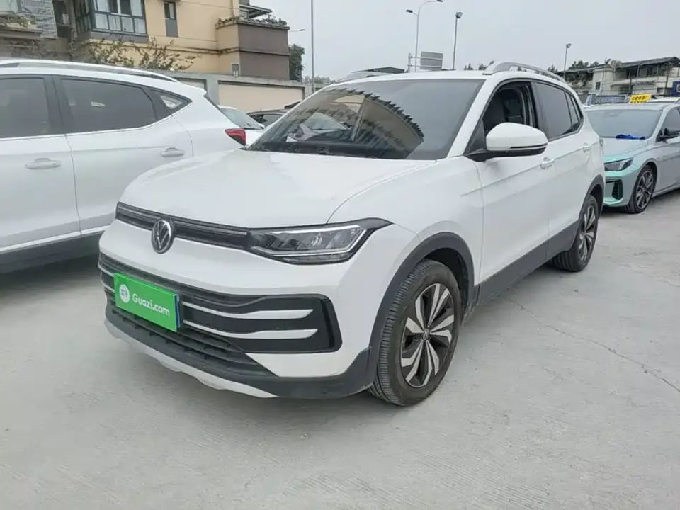 Volkswagen Tharu Model Rising Star 1.5L Advance Edition 2025