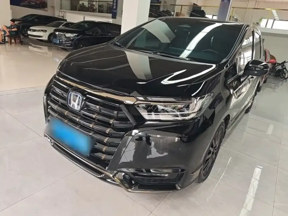 Honda Elysion 2.0L e:HEV Luxury Edition 2024