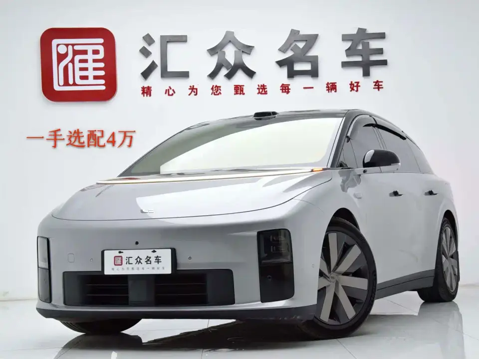 Li Auto i6 4WD Base Model 2026