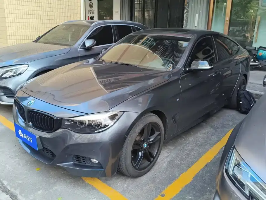 BMW 3 Series GT 320i M Sport Black Night Edition 2021