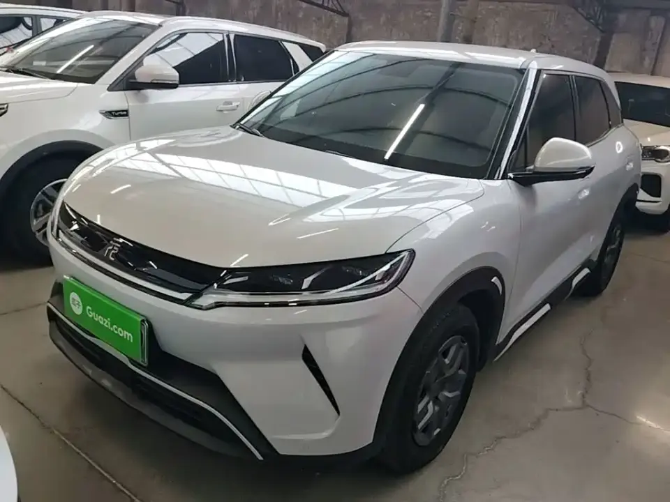 BYD Yuan UP Model 301KM Navigator 2025
