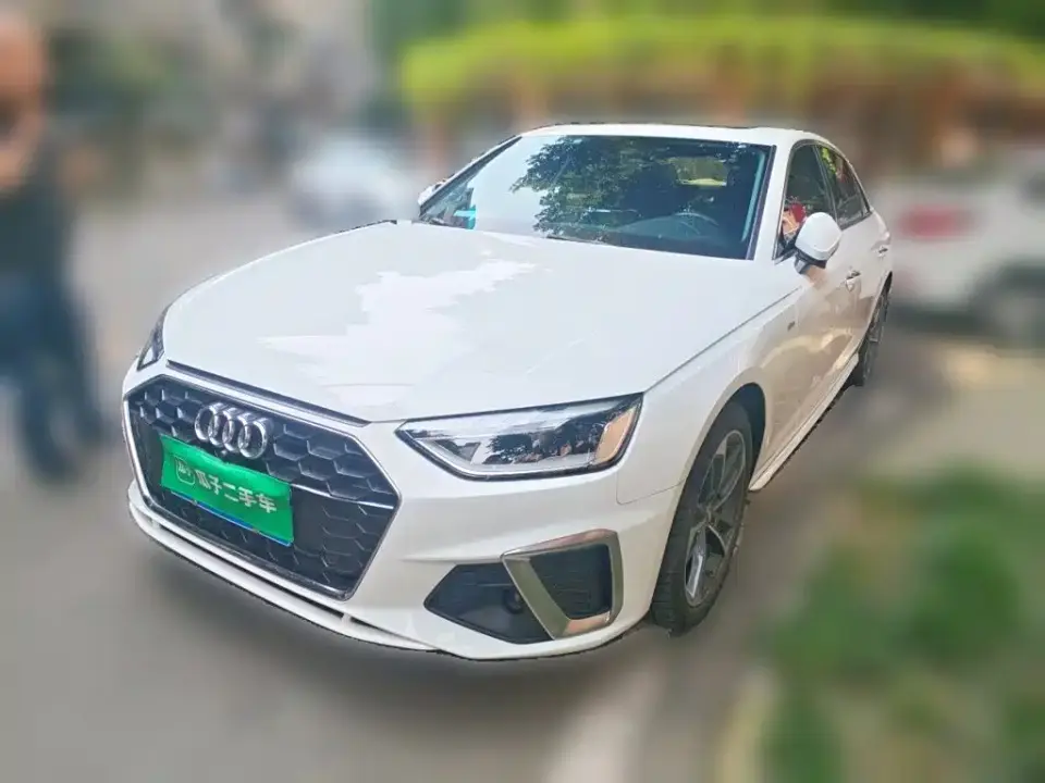 Audi A4L 40 TFSI Fashion Dynamic Edition 2021