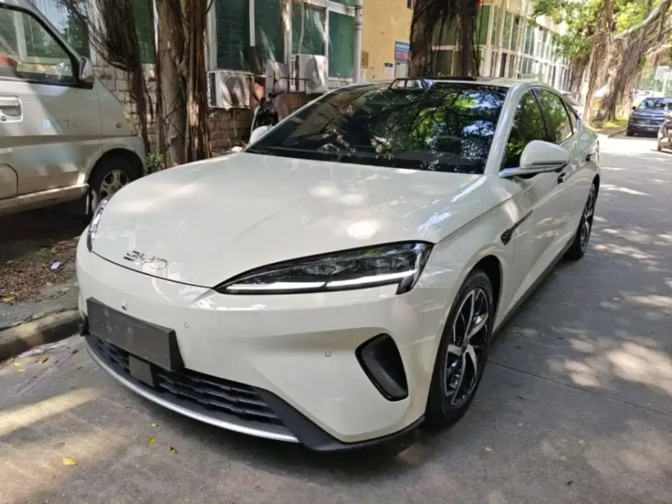 BYD Seal 07 DM-i DM-i 1.5T 230km Flagship 2025