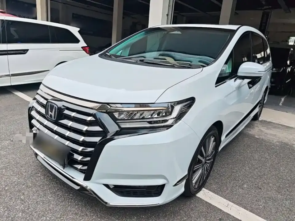 Honda Elysion 2.0L e:HEV Luxury Edition 2024