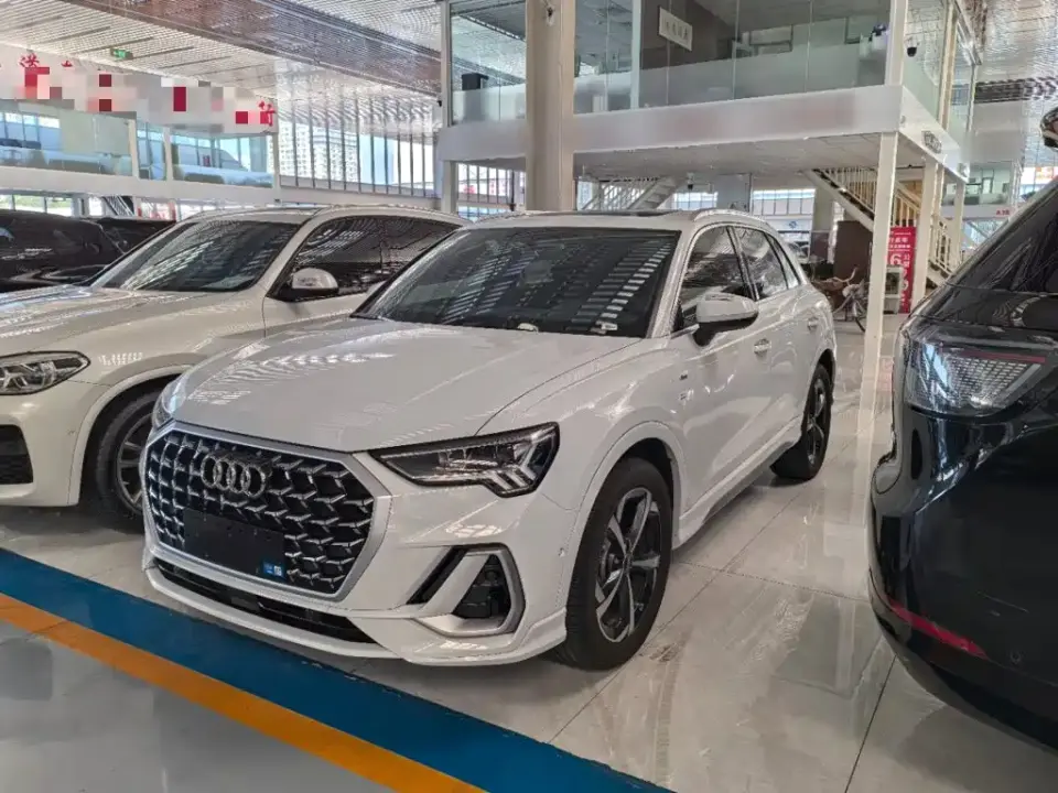 Audi Q3 quattro 45th Anniversary Edition 35TFSI Fashion Dynamic 2025