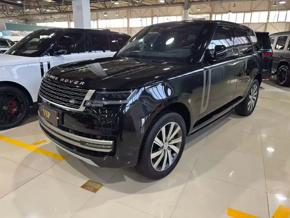 Land Rover Range Rover 3.0 L6 360PS Golden Age Edition 2023