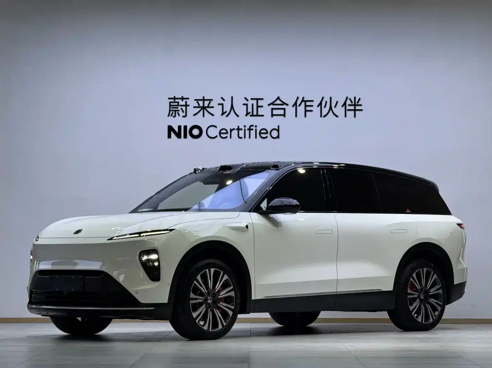 NIO ES8 75kWh Executive Edition 2023