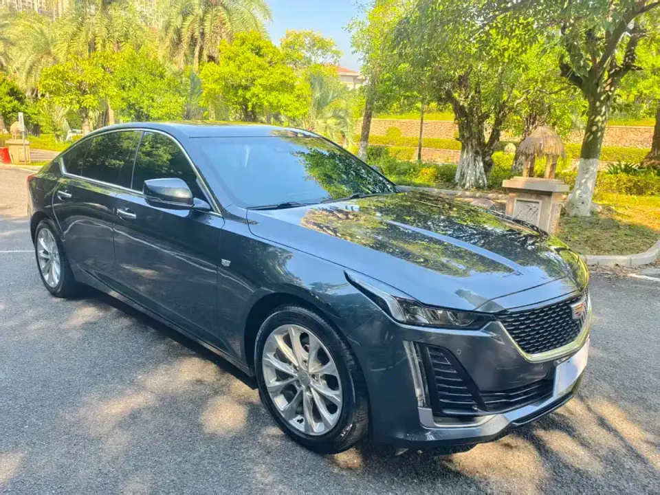 Cadillac CT5 28T Luxury 2022