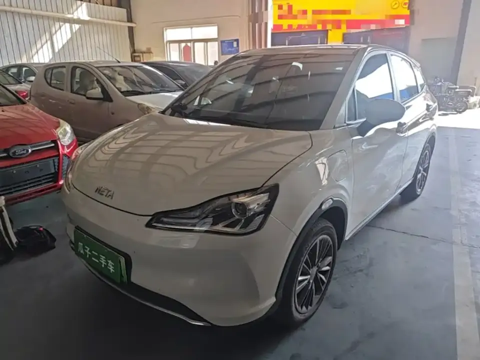 Neta Nezha V Trend 400 Lite 2022