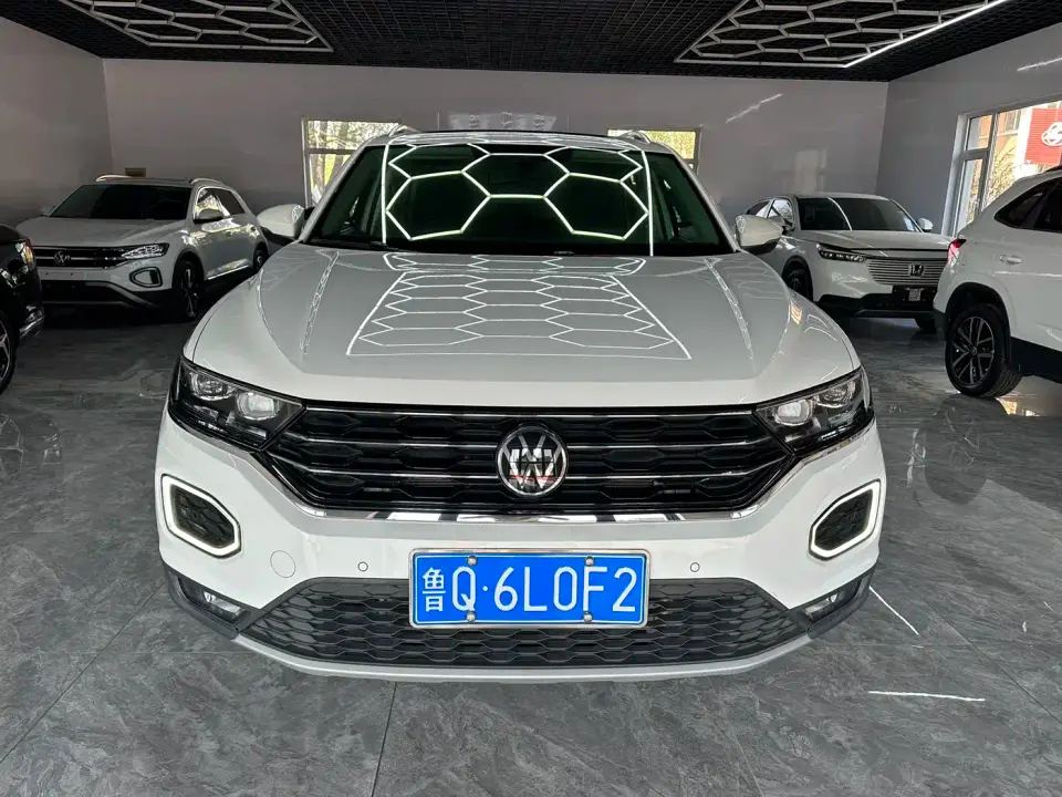 Volkswagen T-ROC 280TSI DSG 2WD Comfort PLUS 2023