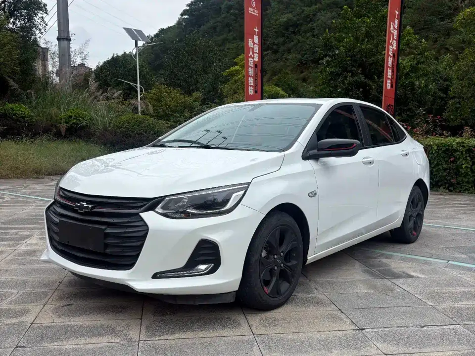 Chevrolet Cavalier Redline 325T Auto Shining Edition China VI 2019