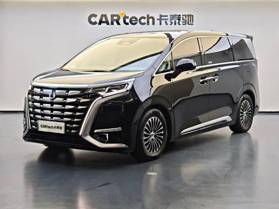 Denza D9 DM-i 970 AWD Flagship 2023