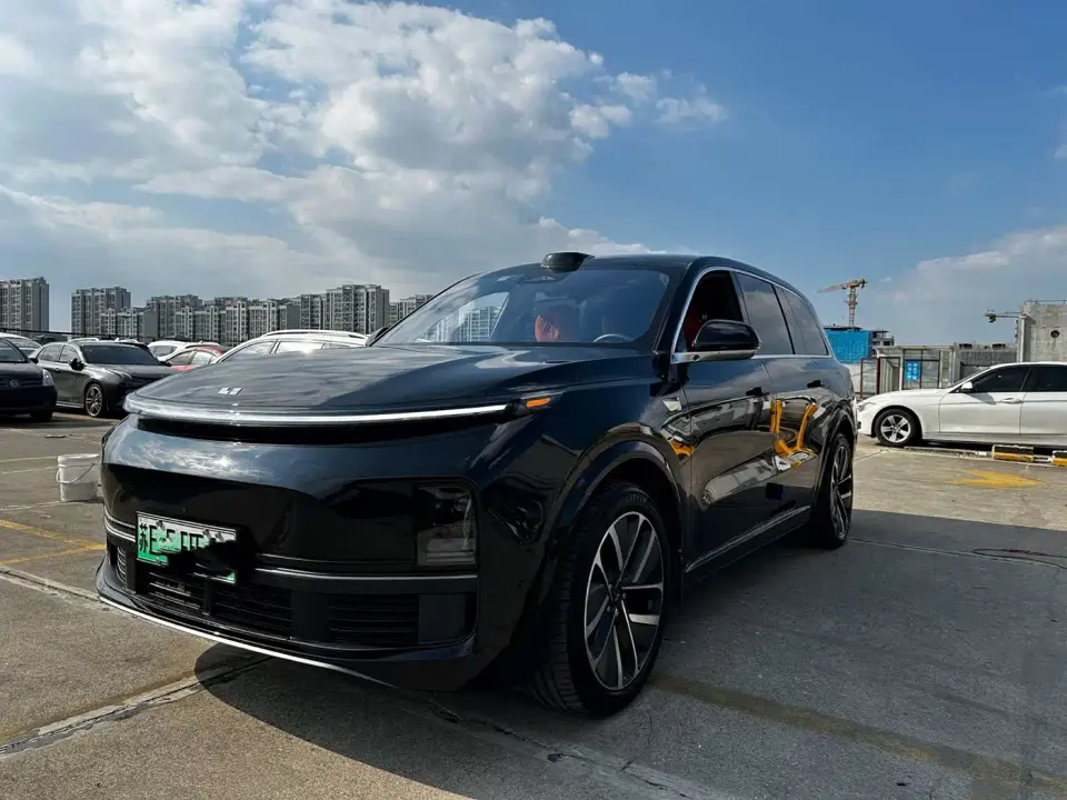 Li Auto Li Xiang L9 Model Ultra 2025