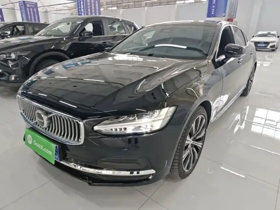 Volvo S90 B5 Zhiyuan Luxury Edition 2025