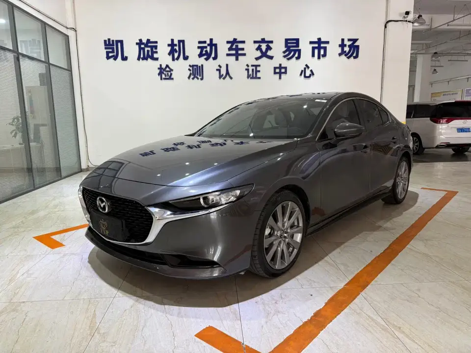 Mazda Mazda3 Axela 2.0L Automatic Elegance Edition 2022