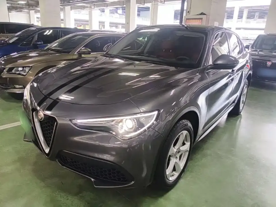 Alfa Romeo Stelvio 2.0T 200HP Elite 2019