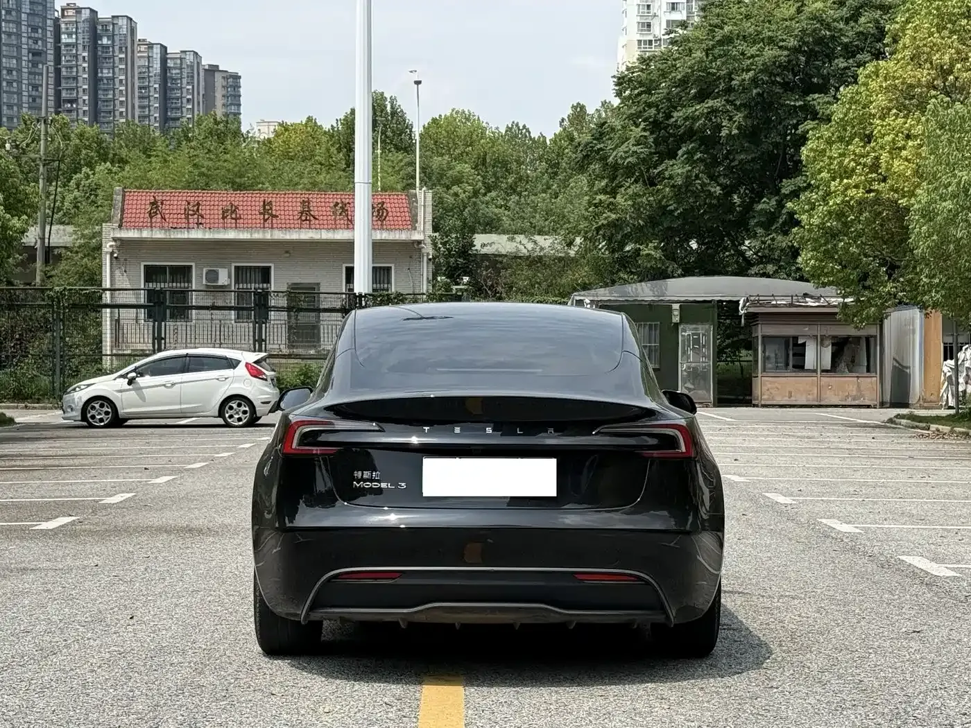 Tesla Model 3 Rear-Wheel Drive 2024 — фото 4