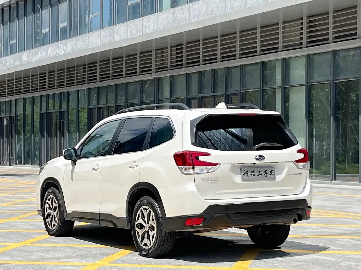 Subaru Forester 2.0i Luxury Edition 2022 — фото 4