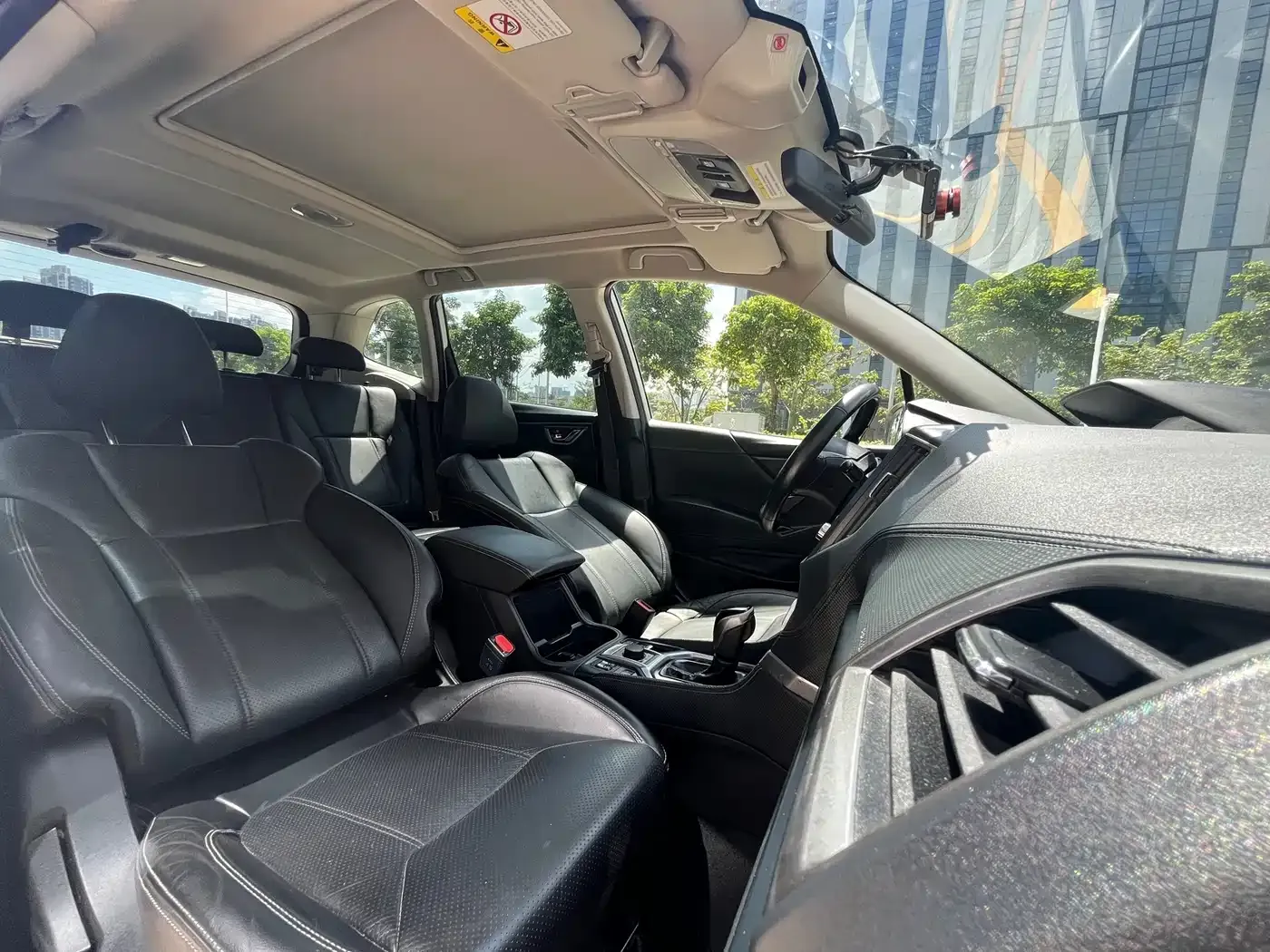 Subaru Forester 2.0i Luxury Edition 2022 — фото 14