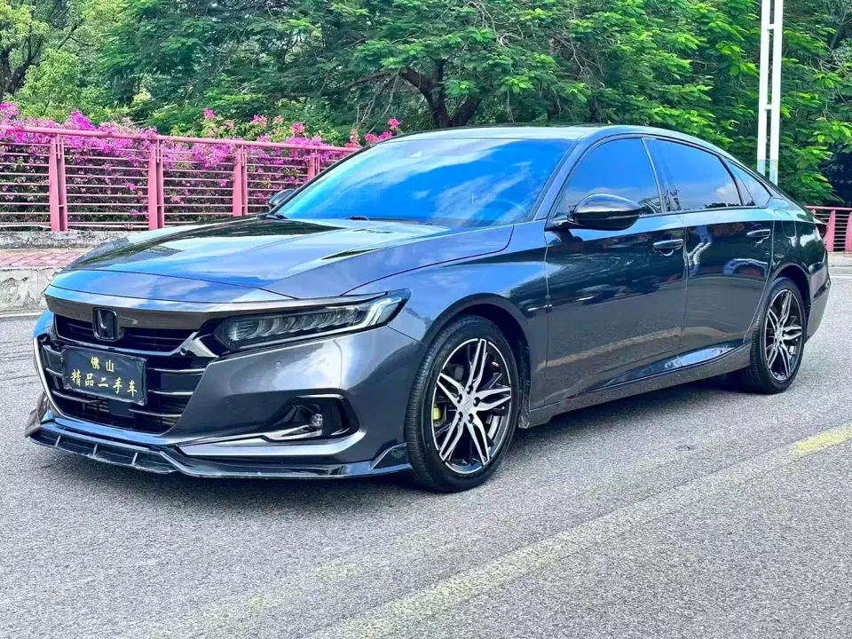 Honda Accord 260TURBO Phantom Night Premium 2022