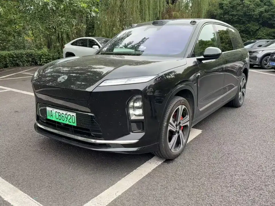 NIO ES8 Model 6-Seat Executive Luxury Edition 2025