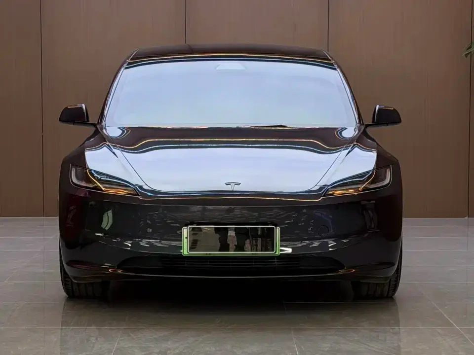 Tesla Model 3 Rear-Wheel Drive 2024