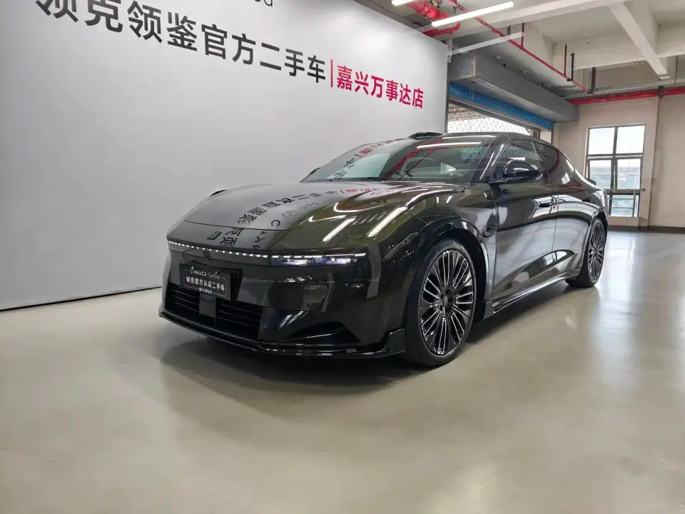 Lynk & Co 10 EM-P Facelift 240 AWD Ultra Sport Edition 2025