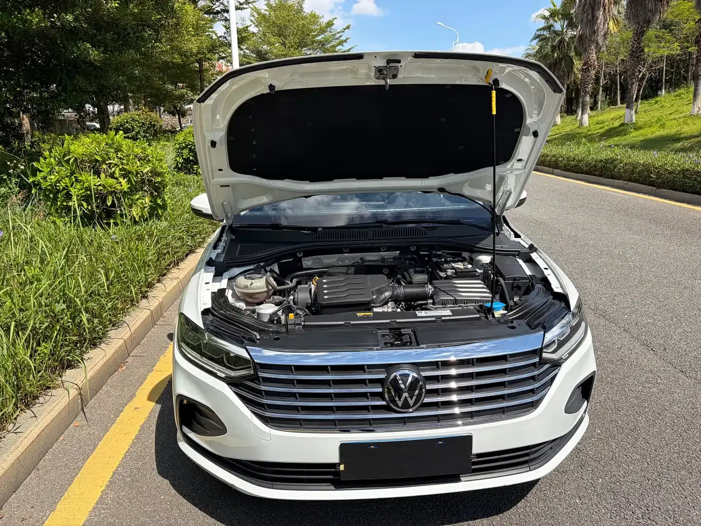 Volkswagen Lavida 1.5L Auto Delight Edition 2022 — фото 9