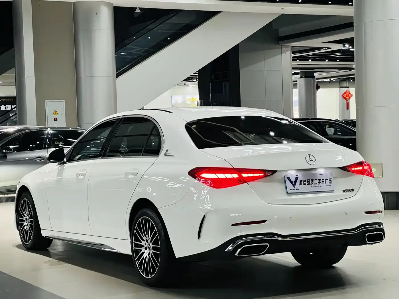Mercedes-Benz C-Class Facelift C 200 L Sport Edition 2023 — фото 9