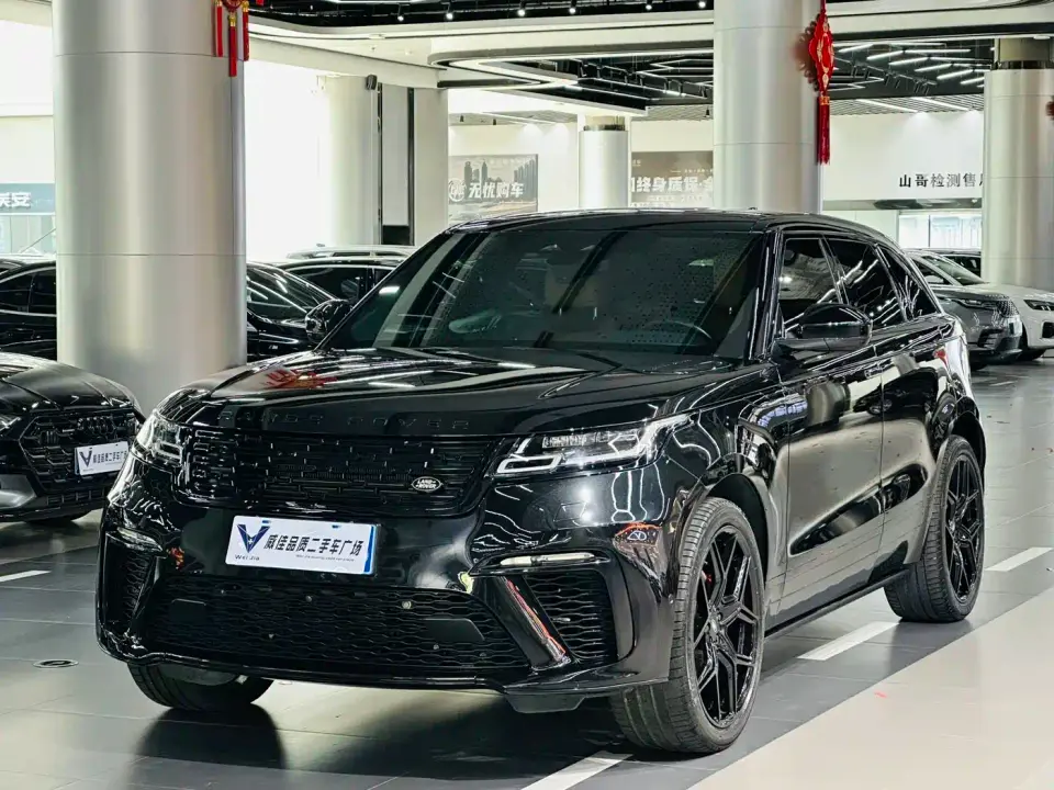Land Rover Range Rover Velar 250PS Golden Collector's Edition 2022