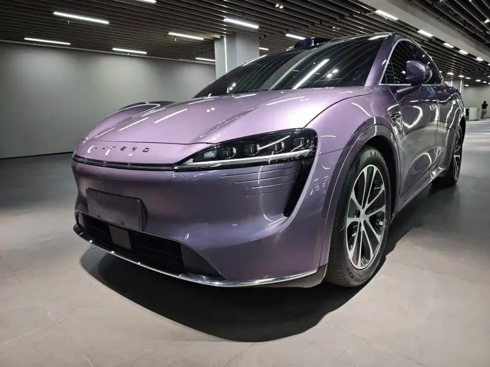 Zhijie Luxeed R7 Pure Electric 736km Ultra 2025