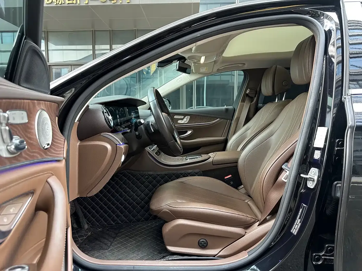 Mercedes-Benz E-Class E 300 L Luxury 2022 — фото 7