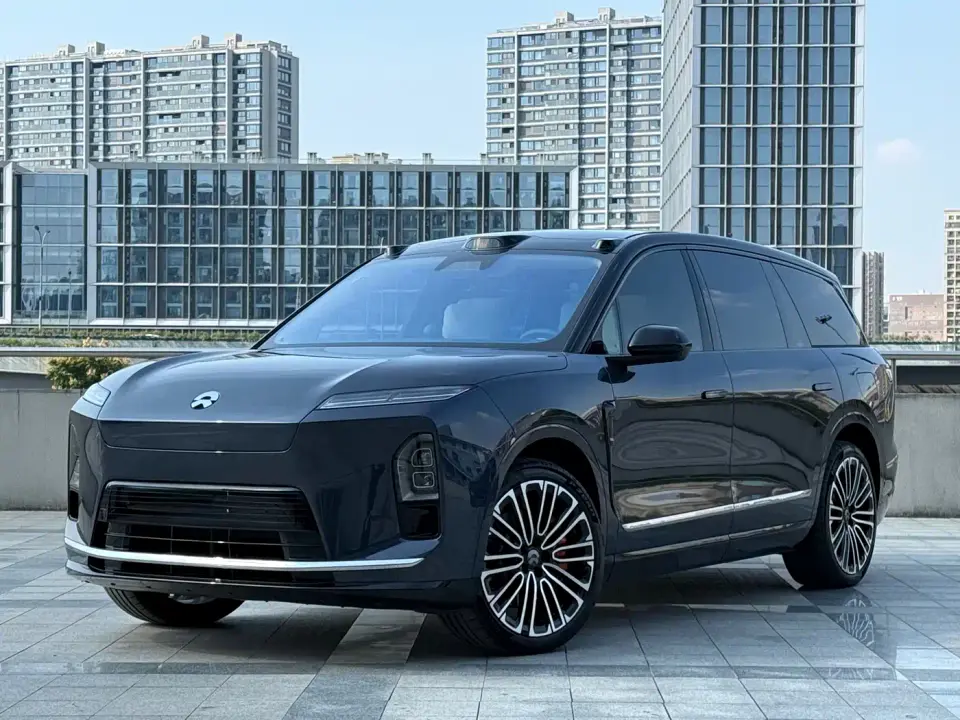 NIO ES8 Base Model 2025