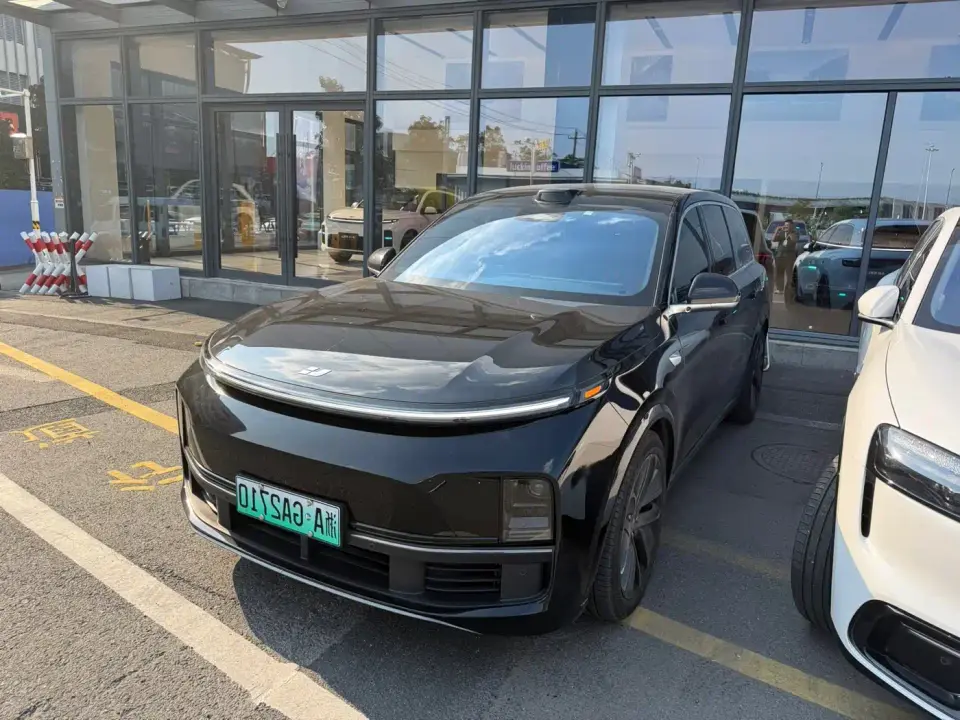 Li Auto Li Xiang L9 Model Ultra 2024