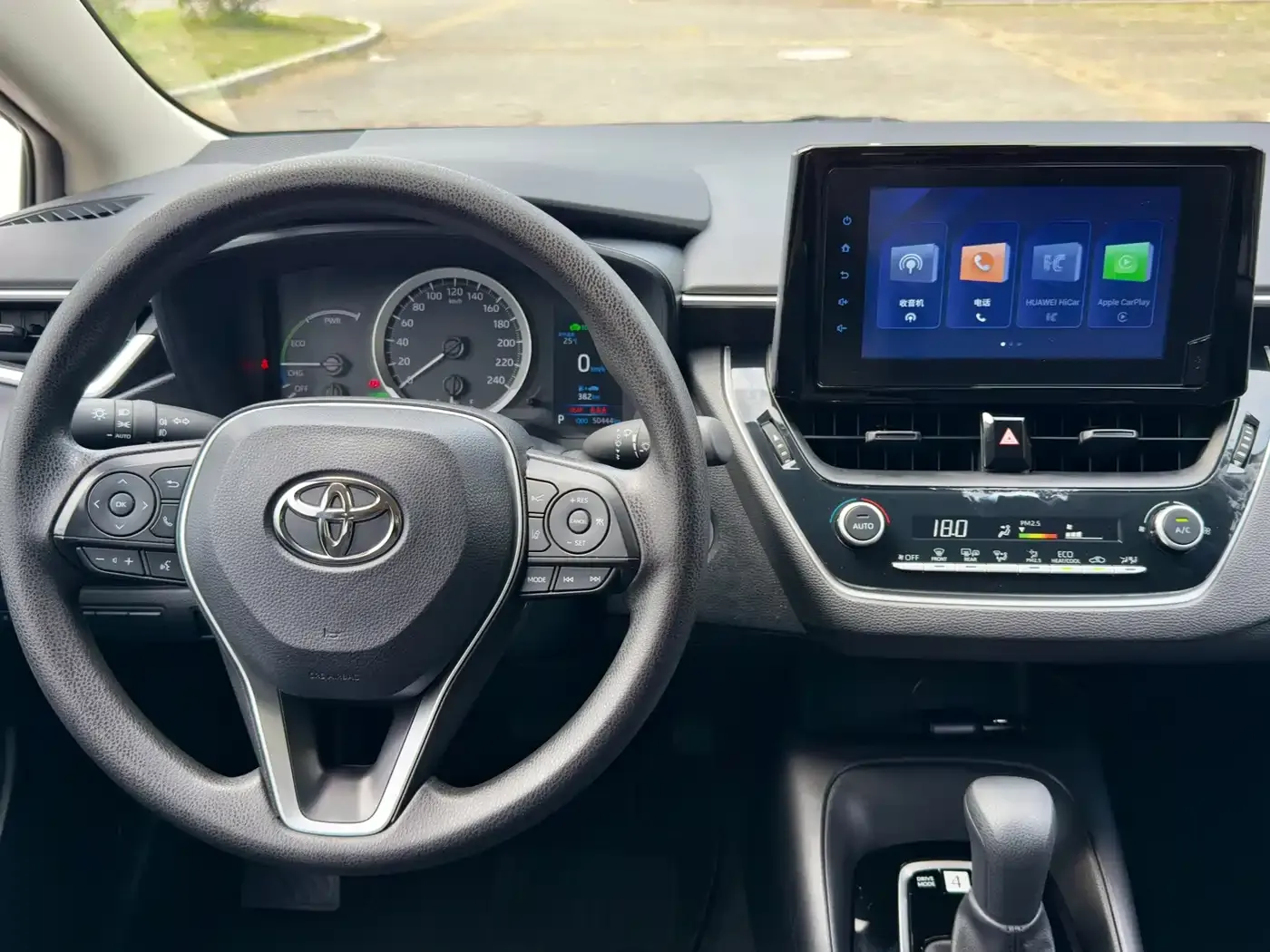 Toyota Corolla Hybrid 1.8L E-CVT Pioneer Edition 2022 — фото 15