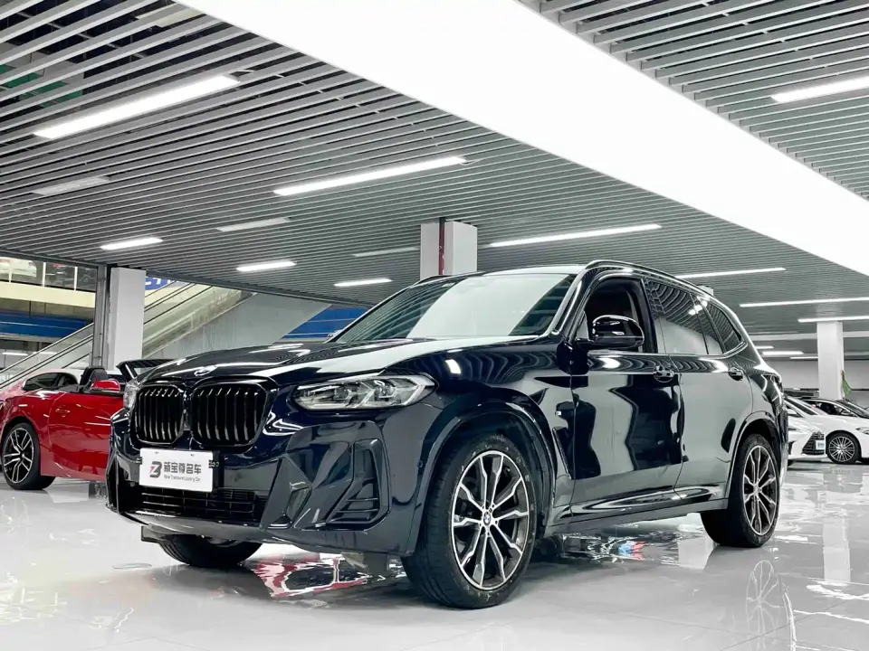 BMW X3 xDrive30i Leading M Night Package 2024