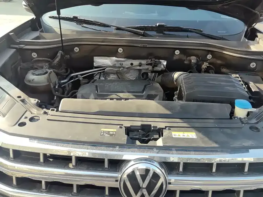 Volkswagen Teramont 380TSI 4MOTION Premium Luxury 2022 — фото 10