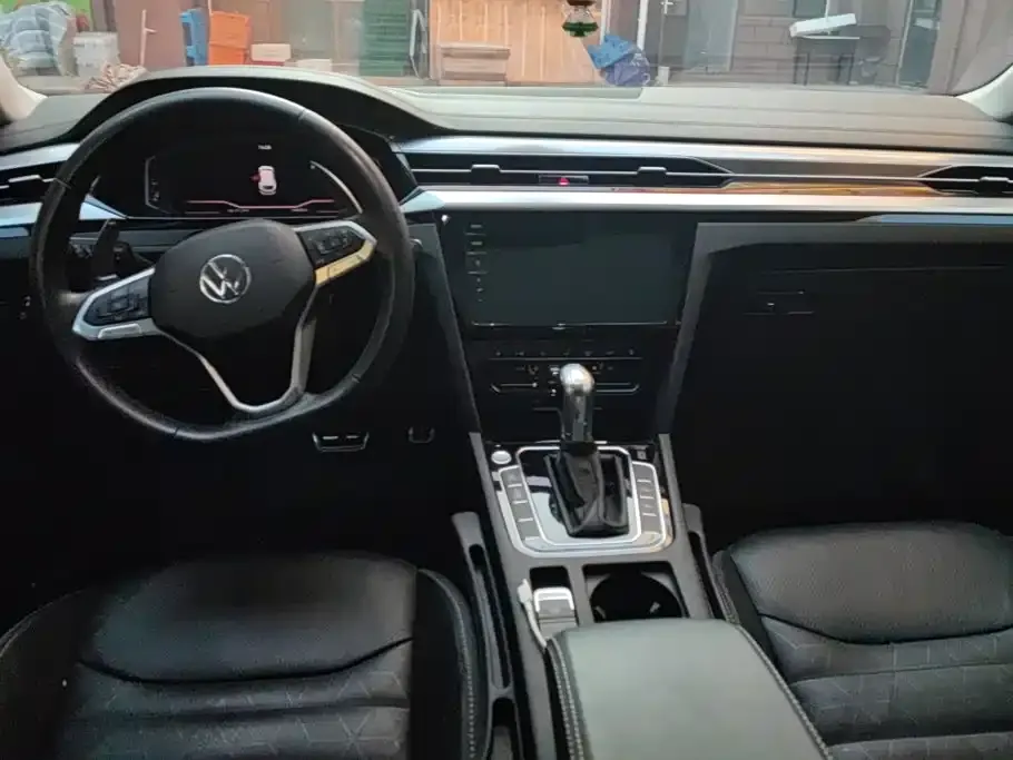 Volkswagen FAW-Volkswagen CC Shooting Brake 380TSI Hunter Heart Edition 2022 — фото 12