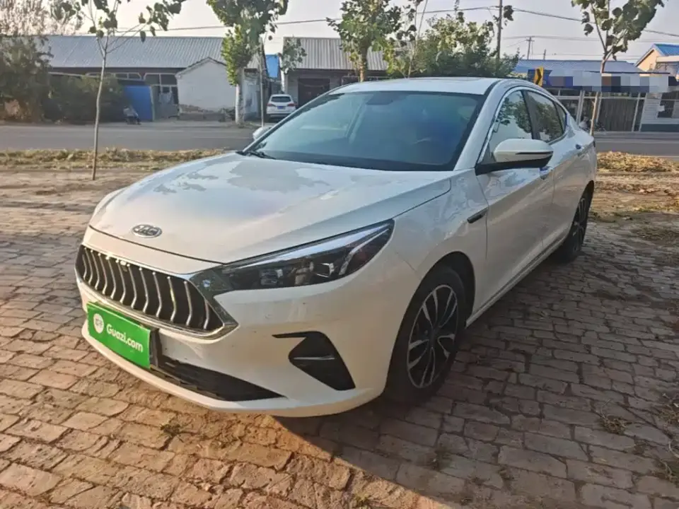 JAC J7 1.5T CVT Surpass Type 2020