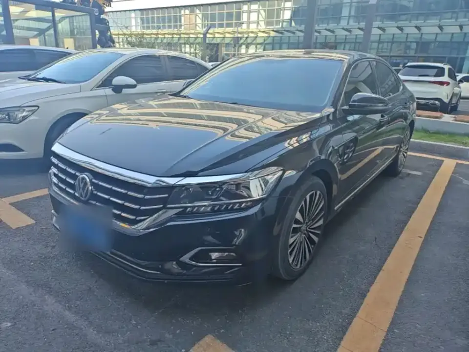 Volkswagen Passat 330TSI Luxury Edition China VI 2019