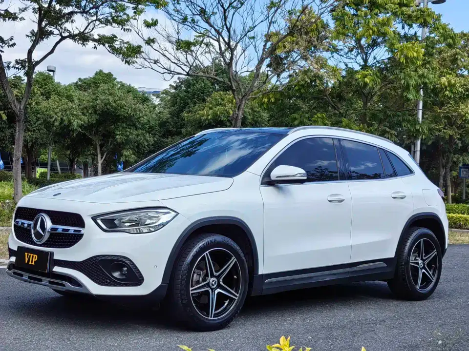 Mercedes-Benz GLA-Class GLA 180 2021