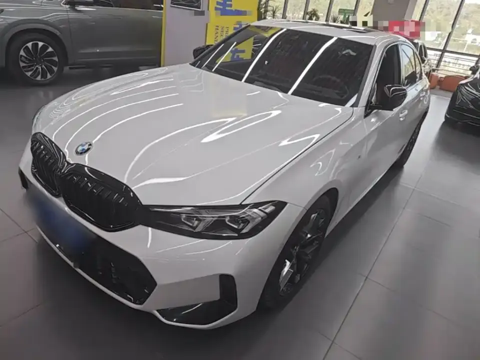 BMW 3 Series 330i M Sport Night Edition 2025
